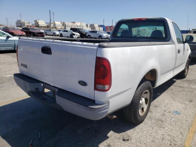 Foto 4 de la subasta – 2002 FORD F150 con VIN 1FTRF17212NB54970