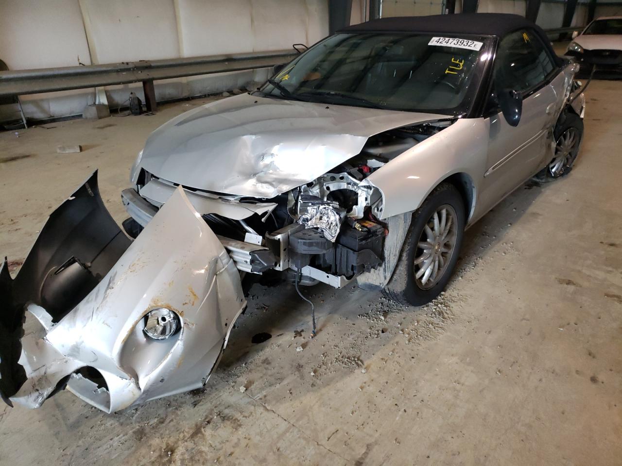 Foto 2 de la subasta – 2002 CHRYSLER SEBRING LI con VIN 1C3EL65R02N197656