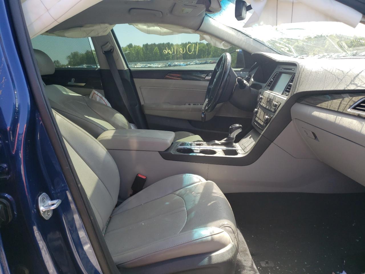 Photo 5 from auction – 2015 HYUNDAI SONATA SPO with VIN 5NPE34AF5FH236226