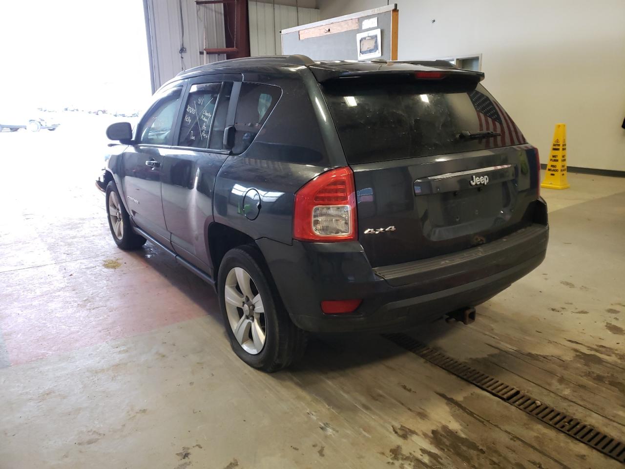 Photo 3 from auction – 2014 JEEP COMPASS SP with VIN 1C4NJDBB1ED644289