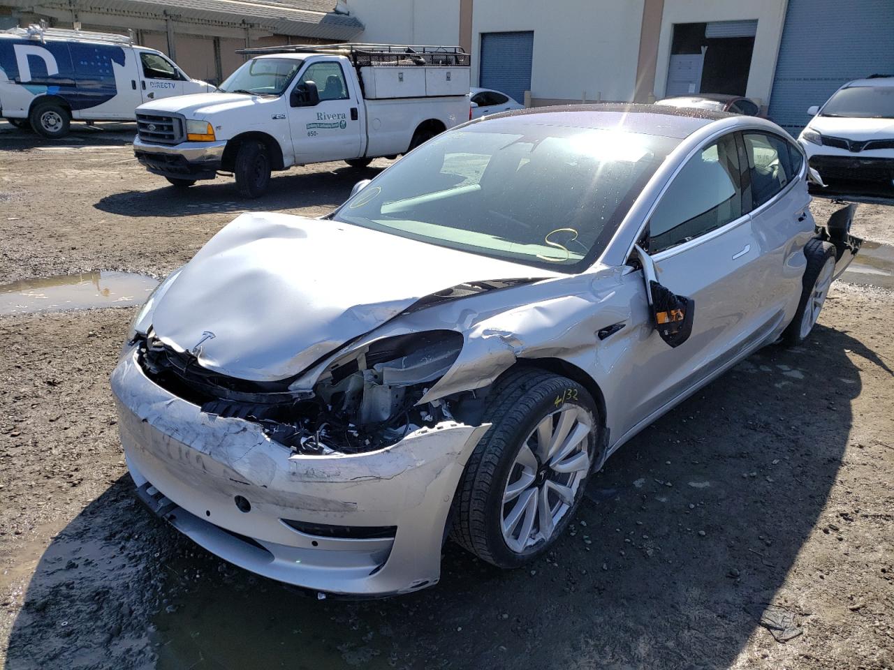 Photo 2 from auction – 2018 TESLA MODEL 3 with VIN 5YJ3E1EA9JF048458