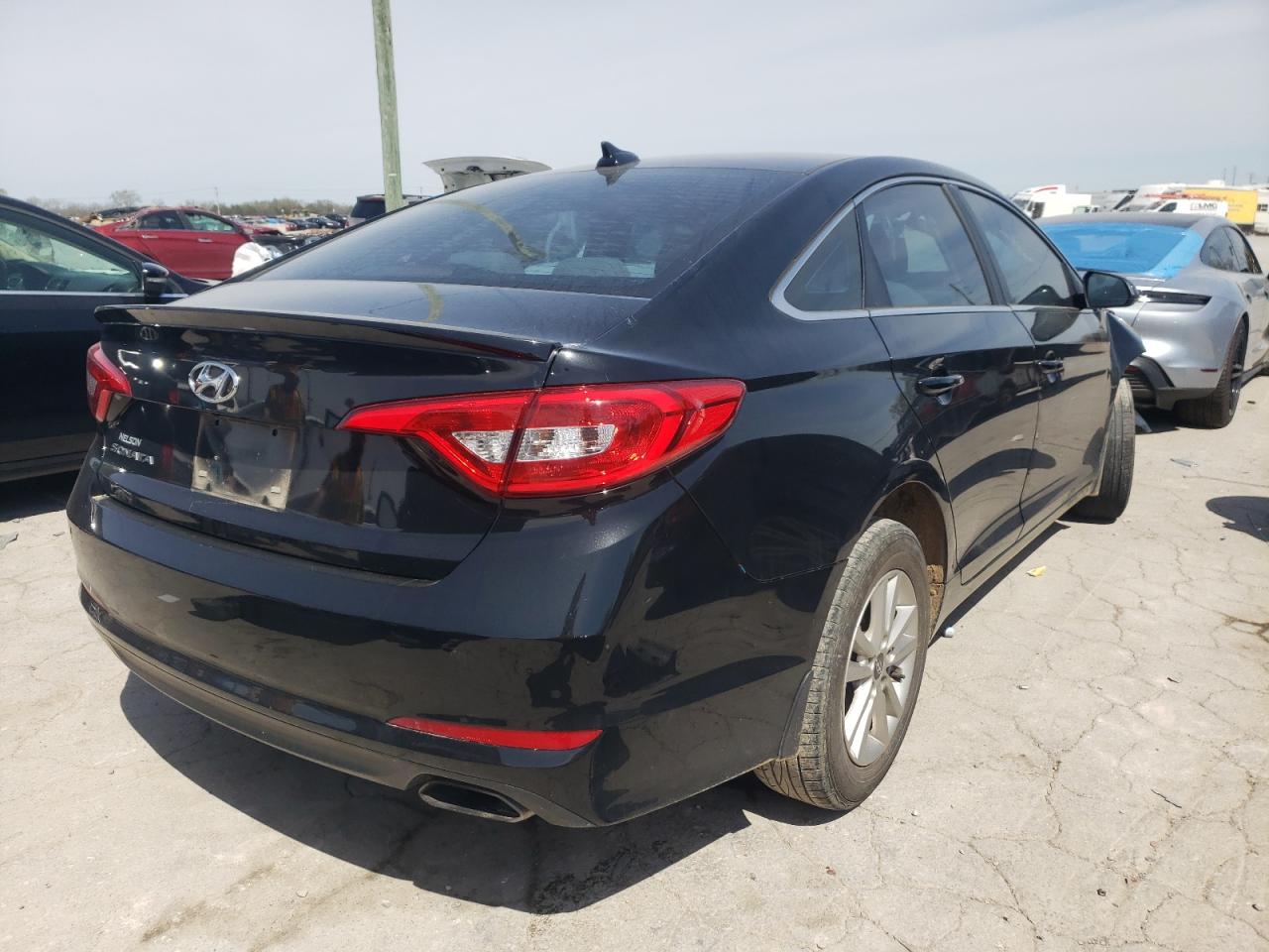 Photo 4 from auction – 2015 HYUNDAI SONATA SE with VIN 5NPE24AF7FH239082