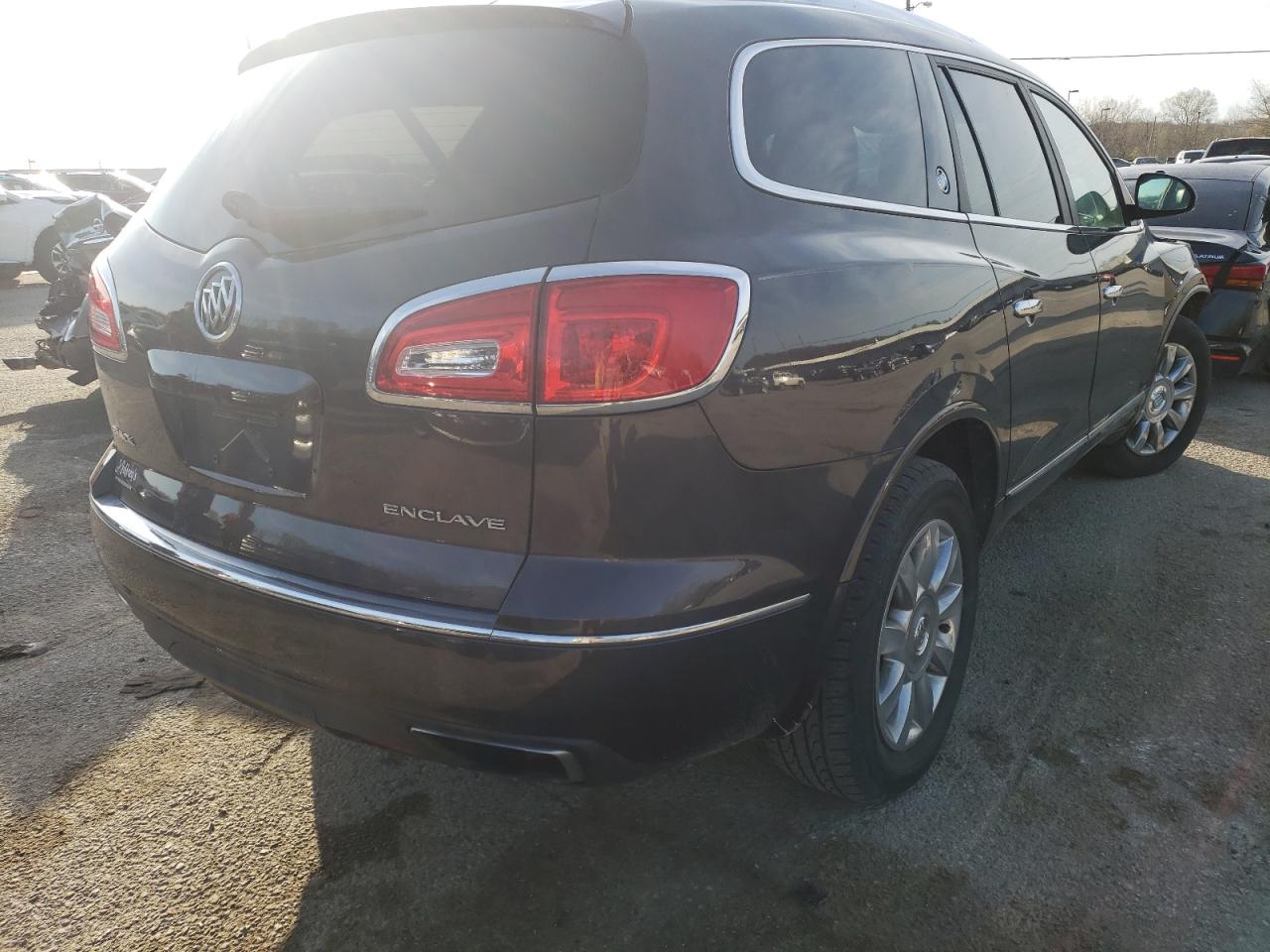 Photo 4 from auction – 2013 BUICK ENCLAVE with VIN 5GAKRCKD1DJ111755