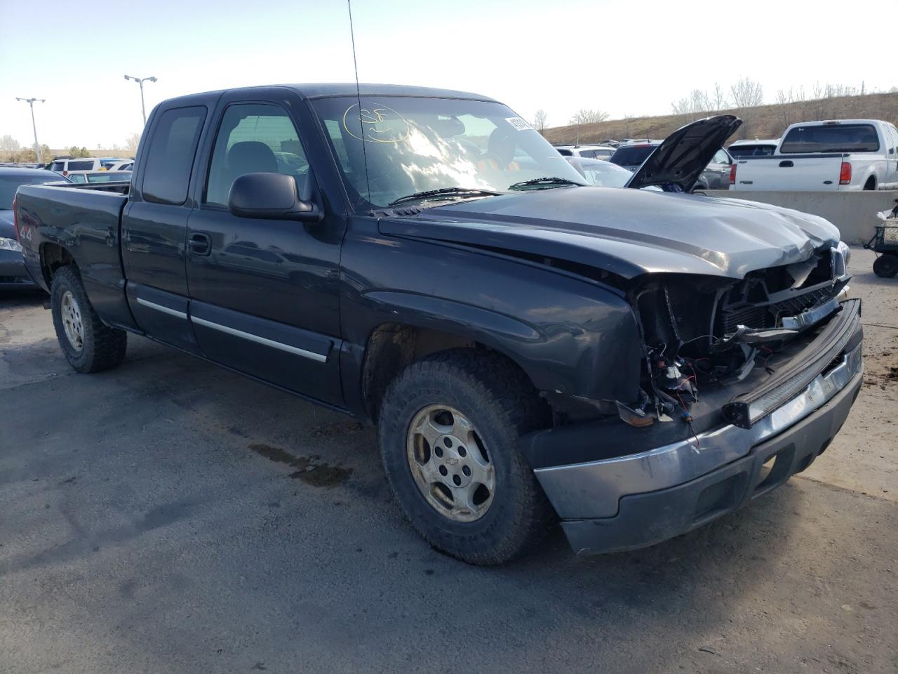 CHEVROLET SILVRDO LT 2003 with VIN 1GCEK19T03E279993 - Photo from auction
