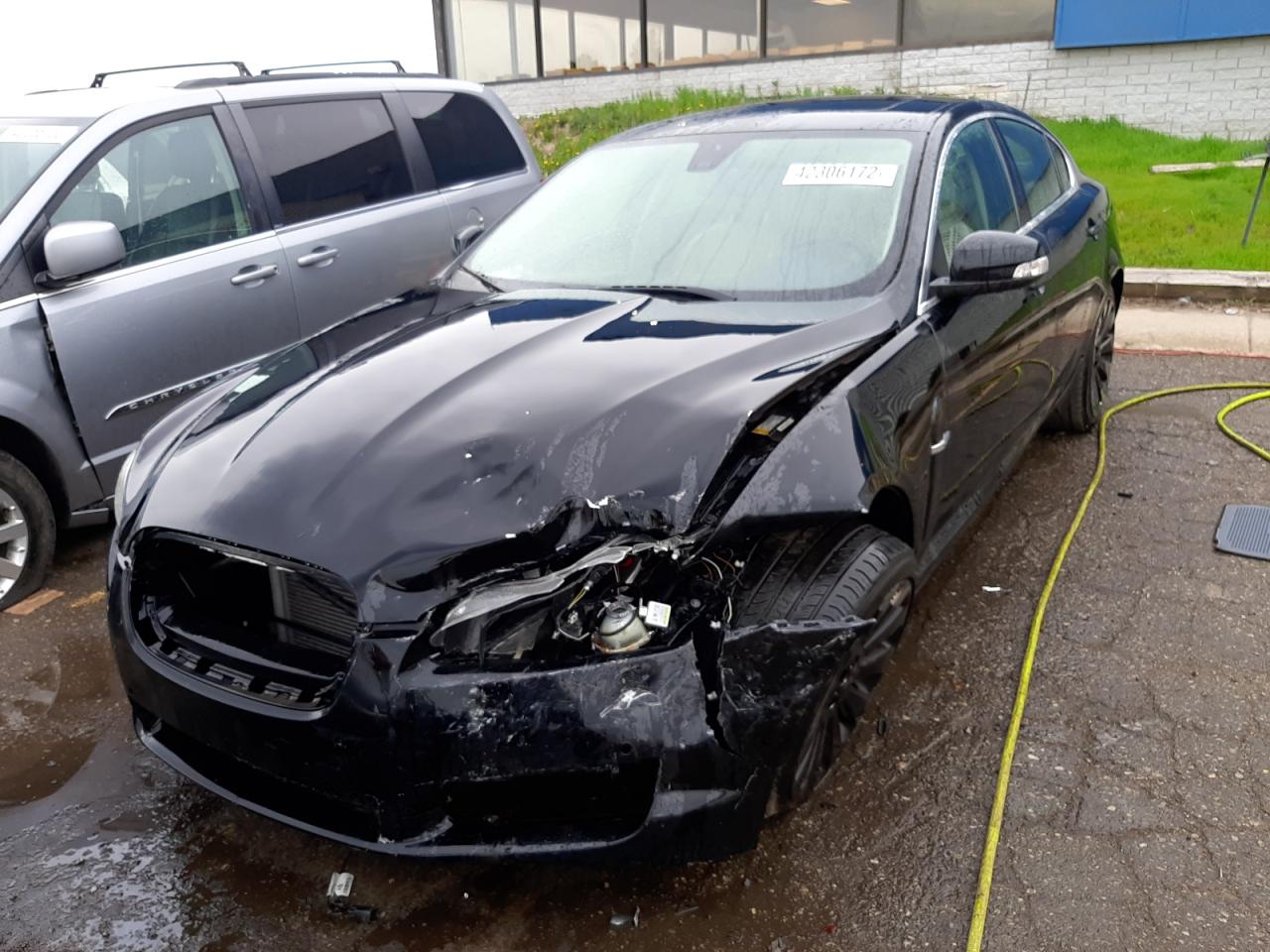 Photo 2 from auction – 2009 JAGUAR XF PREMIUM with VIN SAJWA06B79HR16268