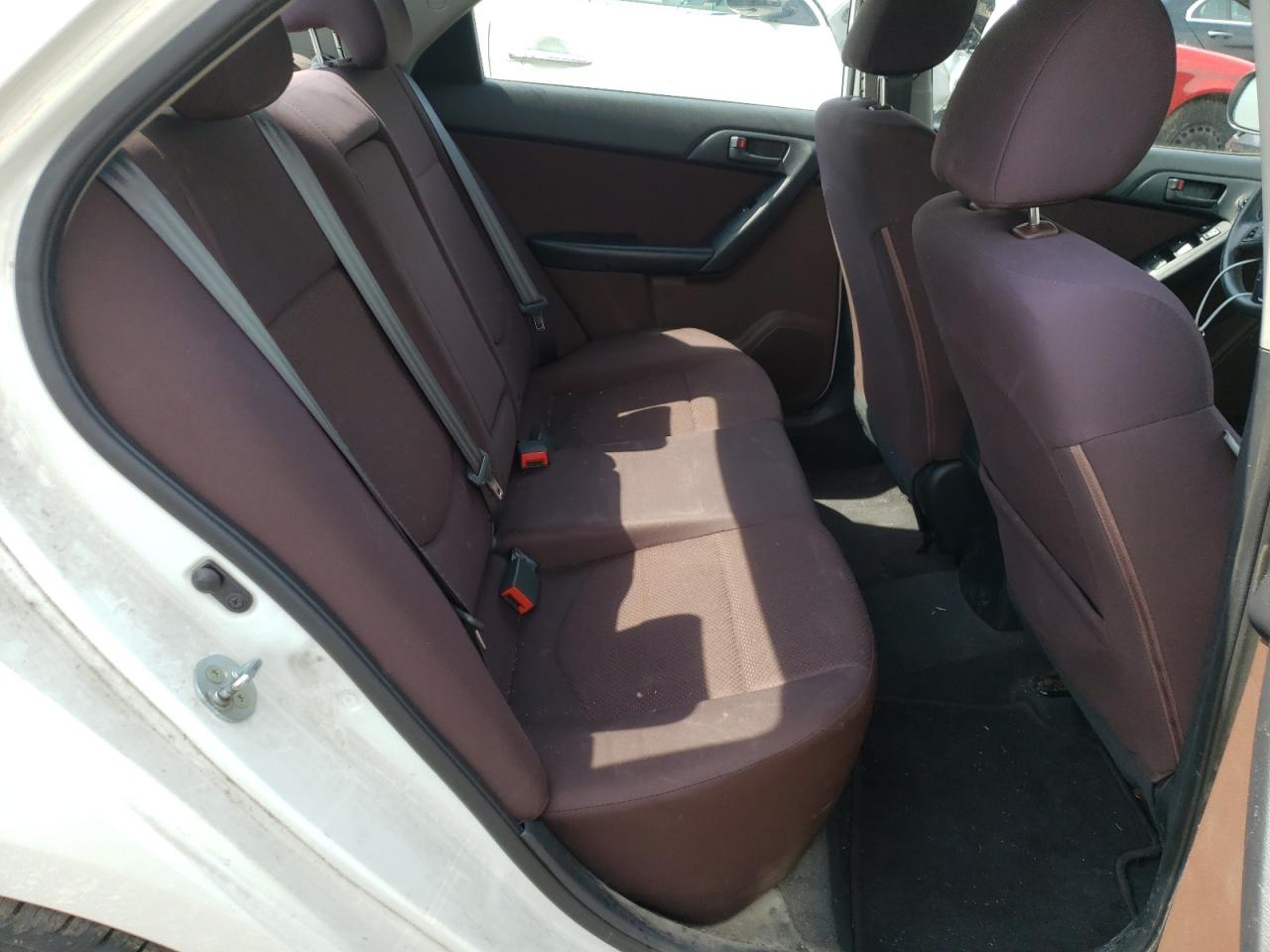 Photo 6 from auction – 2010 KIA FORTE EX with VIN KNAFU4A22A5124360