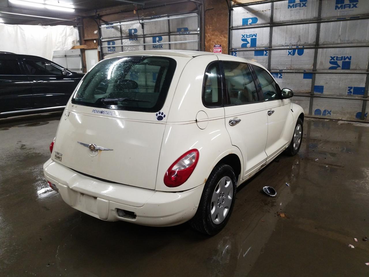 Photo 4 from auction – 2008 CHRYSLER PT CRUISER with VIN 3A8FY48B28T195591