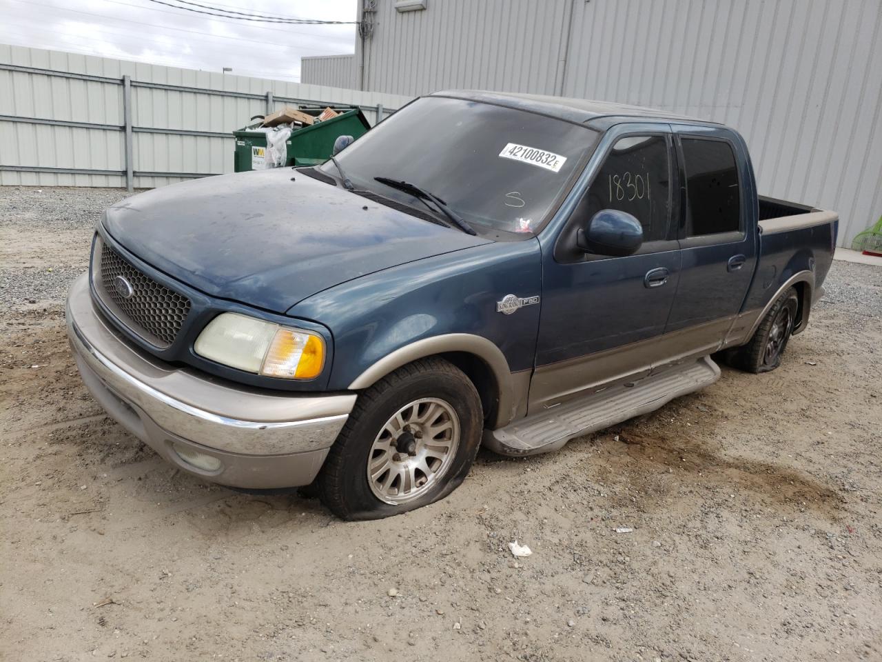 Photo 2 from auction – 2002 FORD F150 with VIN 1FTRW07612KD47876