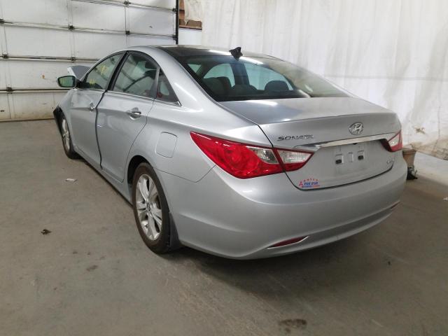 Photo 3 from auction – 2013 HYUNDAI SONATA SE with VIN 5NPEC4AC9DH657210