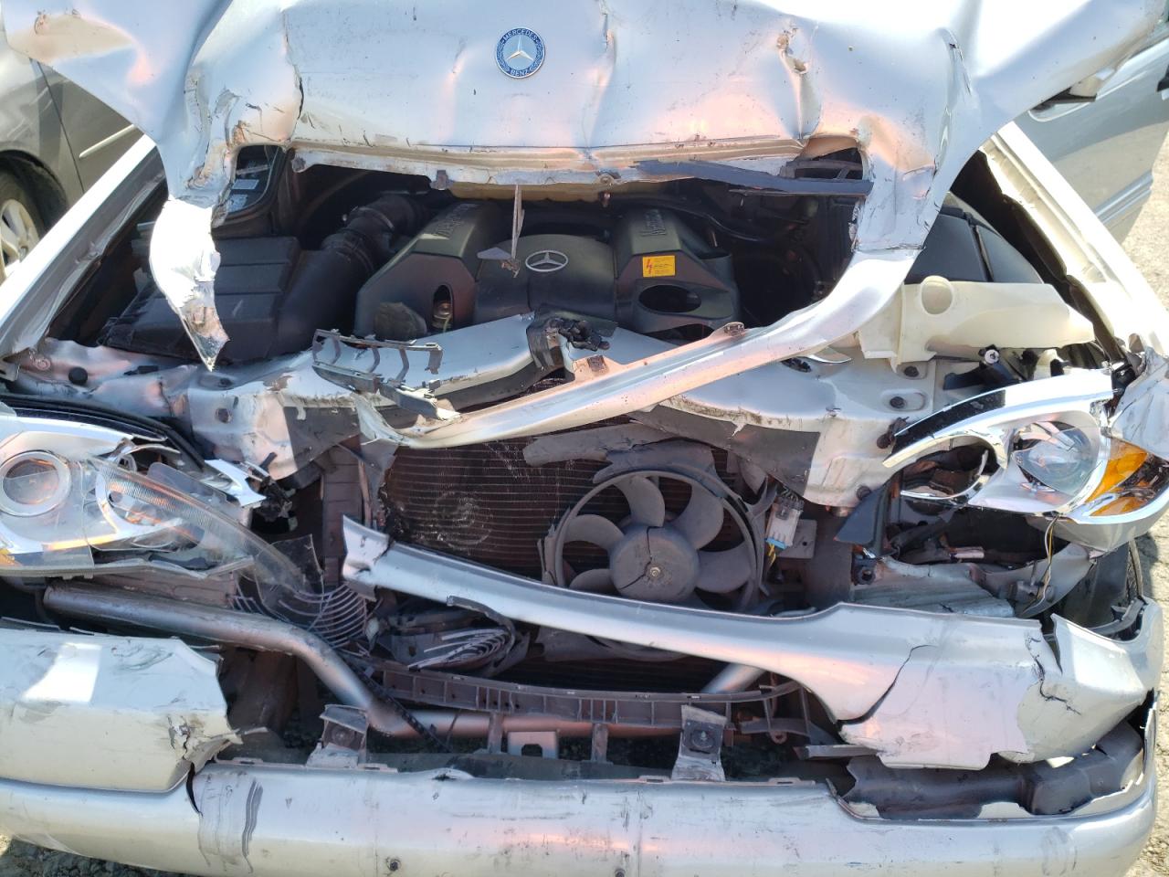 Photo 7 from auction – 2000 MERCEDES-BENZ ML 320 with VIN 4JGAB54E9YA162986