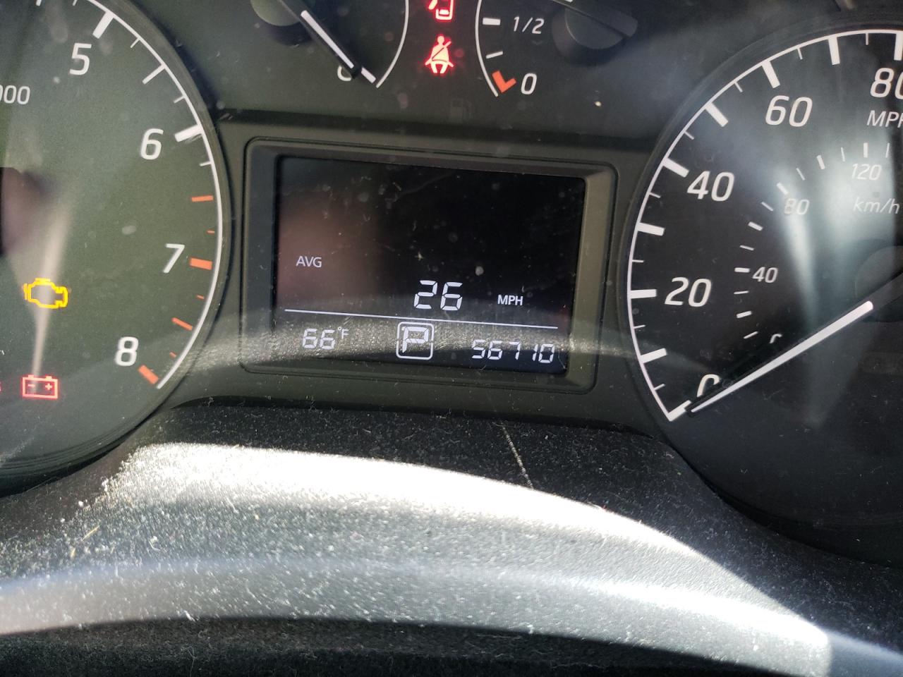 Photo 8 from auction – 2015 NISSAN SENTRA S with VIN 3N1AB7AP2FY383623