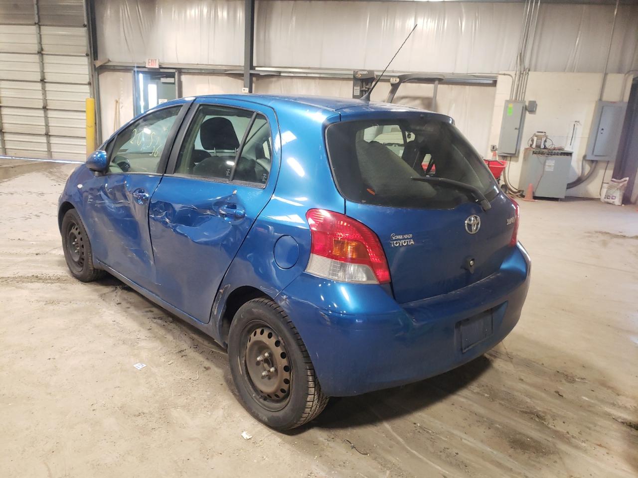 Photo 3 from auction – 2011 TOYOTA YARIS with VIN JTDKT4K30B5338258