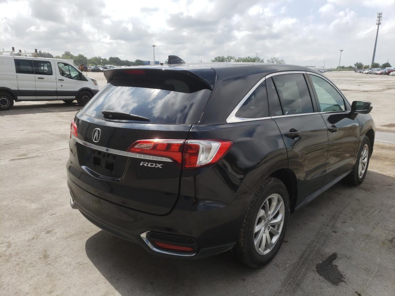 Photo 4 from auction – 2017 ACURA RDX TECHNO with VIN 5J8TB3H50HL008541
