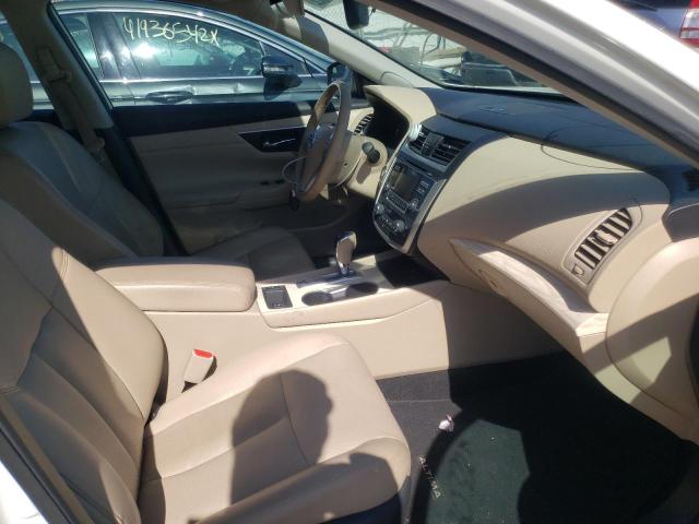 Photo 5 from auction – 2016 NISSAN ALTIMA 2.5 with VIN 1N4AL3AP9GC257634