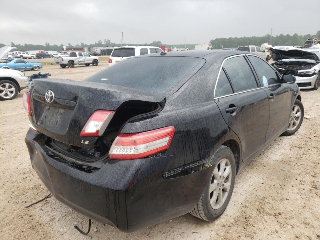 Photo 4 from auction – 2011 TOYOTA CAMRY BASE with VIN 4T1BF3EK5BU711218