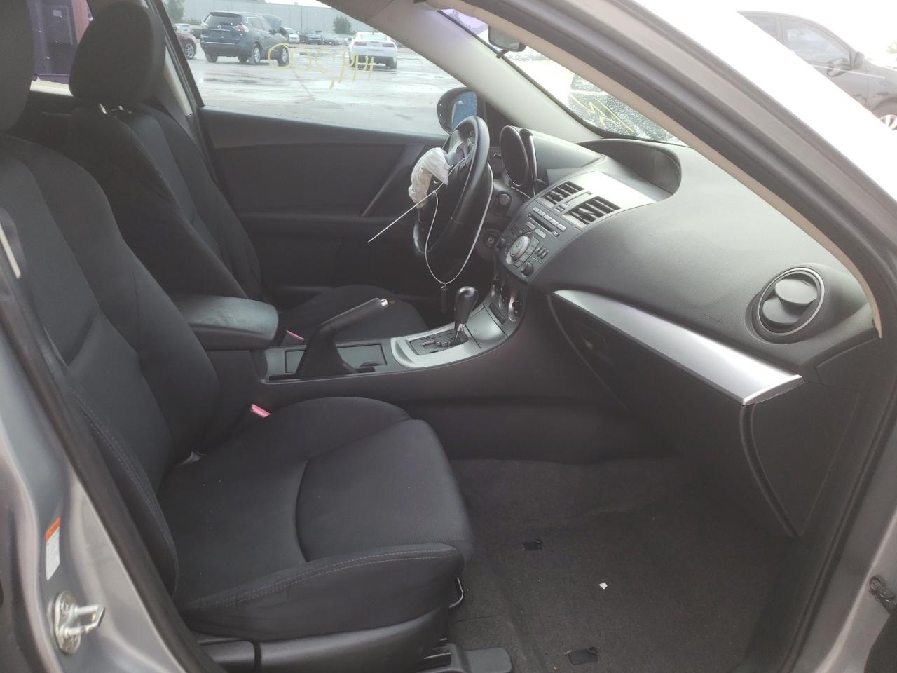 Photo 5 from auction – 2011 MAZDA 3 S with VIN JM1BL1K52B1392913