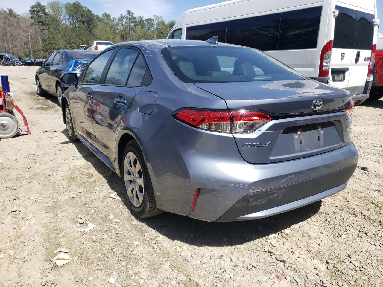Photo 3 from auction – 2021 TOYOTA COROLLA LE with VIN 5YFEPMAE2MP186140