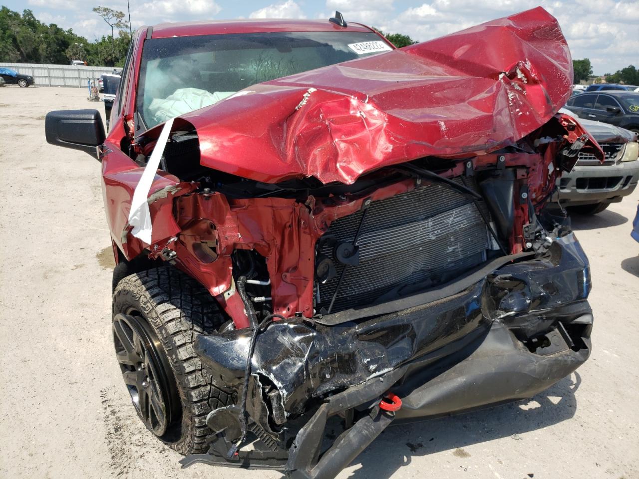 Photo 9 from auction – 2021 CHEVROLET SILVERADO with VIN 3GCPYCEF1MG397015