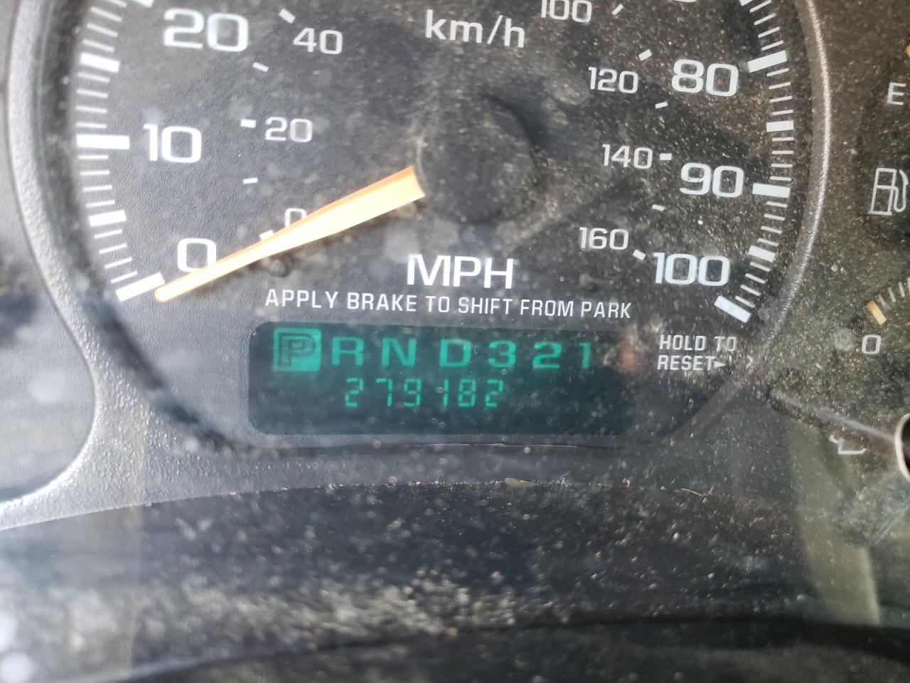 Photo 8 from auction – 2002 CHEVROLET SILVERADO with VIN 2GCEC19V121328391