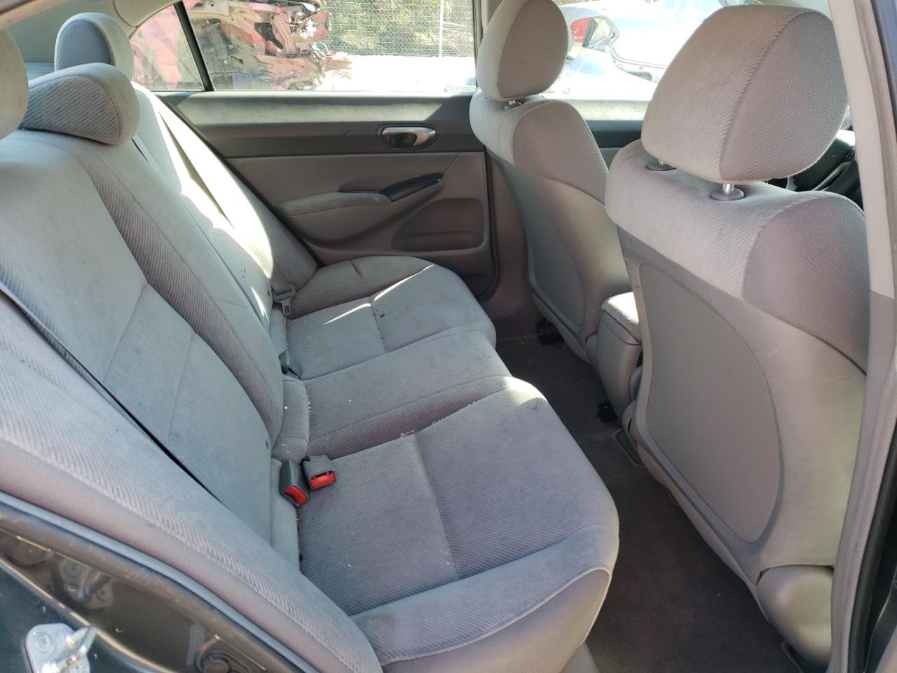 Photo 6 from auction – 2010 HONDA CIVIC LX with VIN 2HGFA1F52AH545910