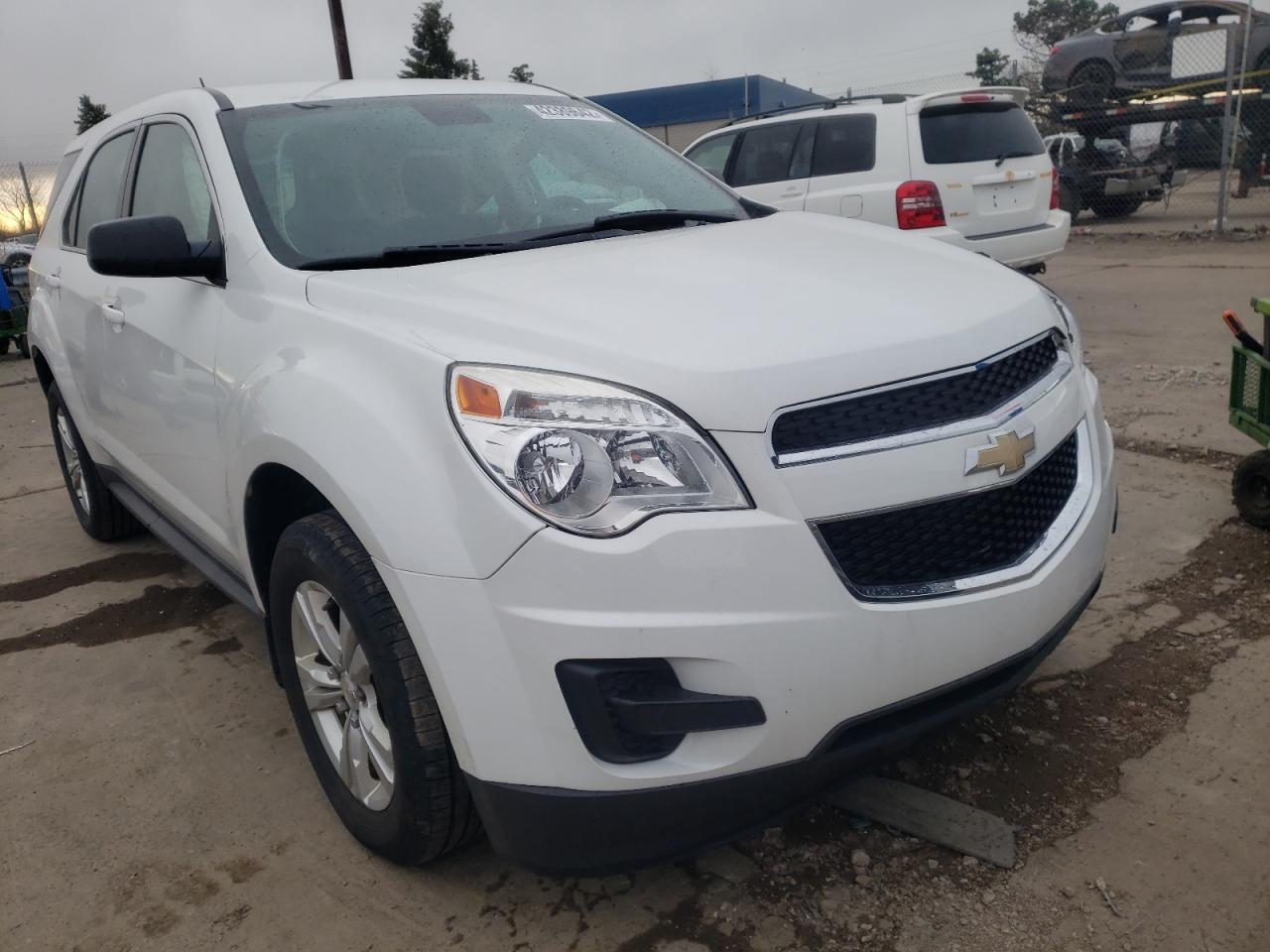 CHEVROLET EQUINOX LS 2015 with VIN 2GNALAEK2F1146562 - Photo from auction