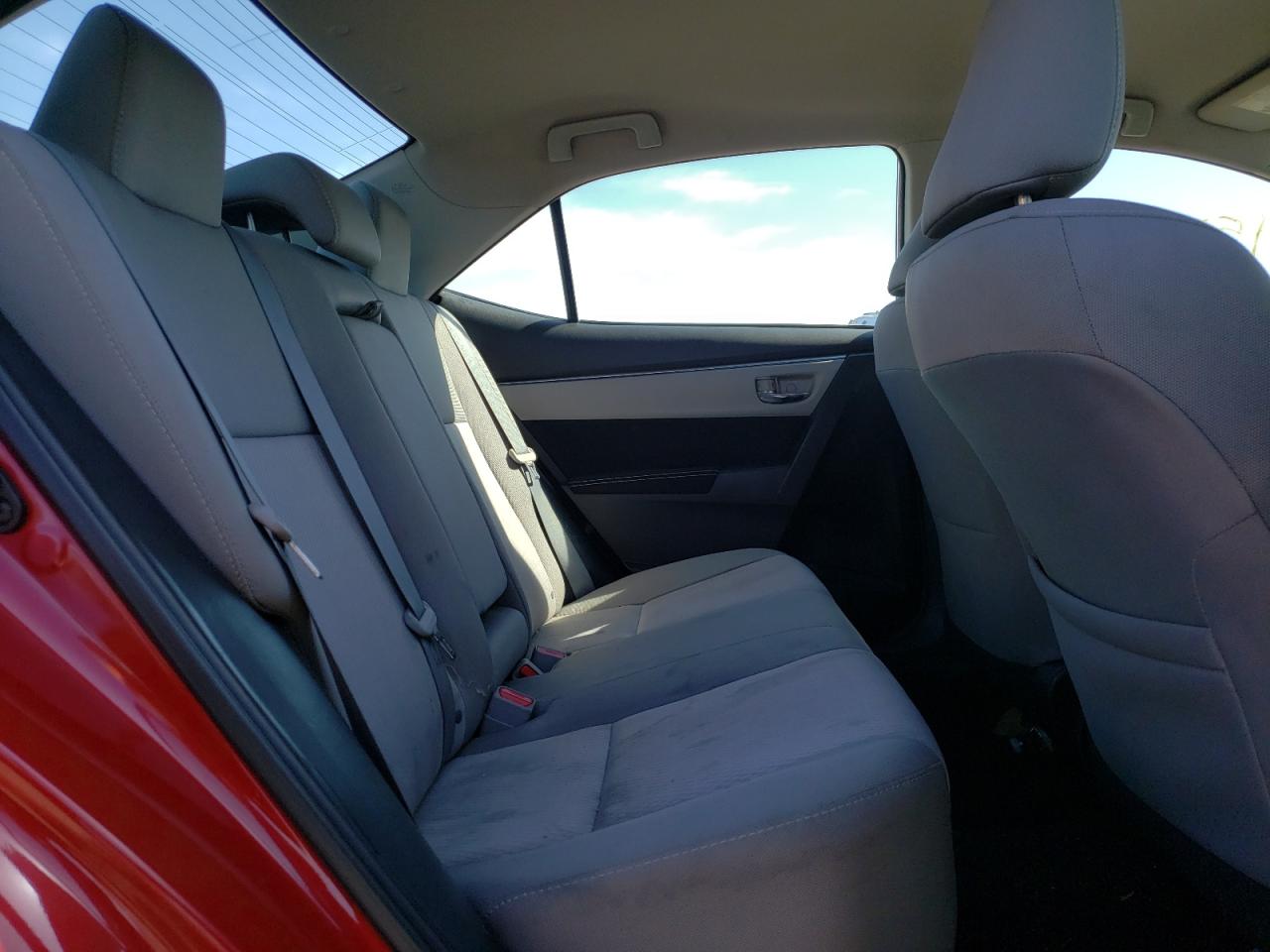 Photo 6 from auction – 2015 TOYOTA COROLLA LE with VIN 2T1BURHE6FC400404