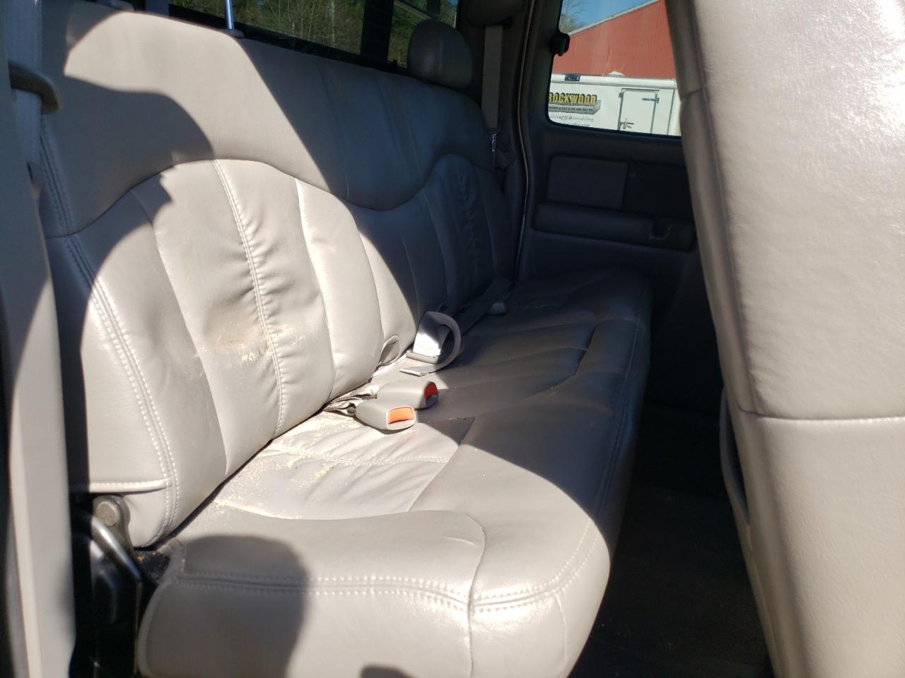 Photo 6 from auction – 2002 GMC SIERRA 150 with VIN 2GTEK19T621354826
