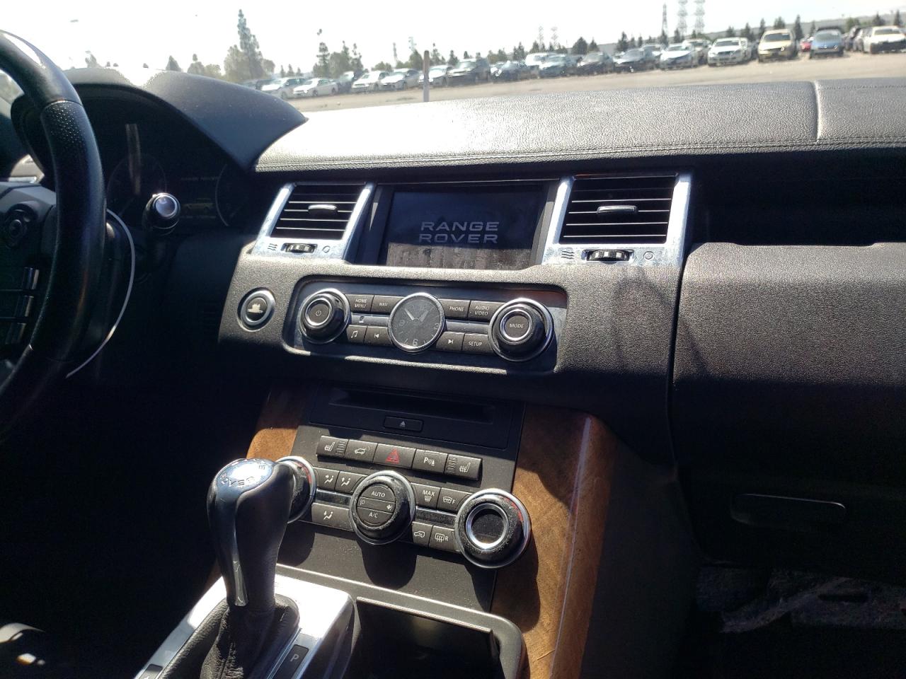 Photo 9 from auction – 2013 LAND ROVER RANGE ROVE with VIN SALSF2D43DA773635