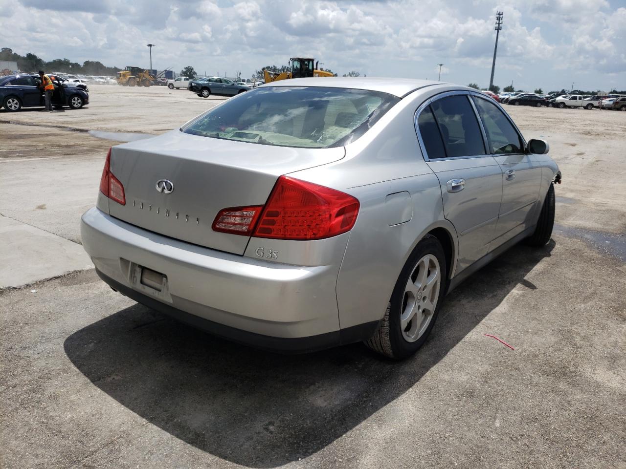 Photo 4 from auction – 2003 INFINITI G35 with VIN JNKCV51E63M305651