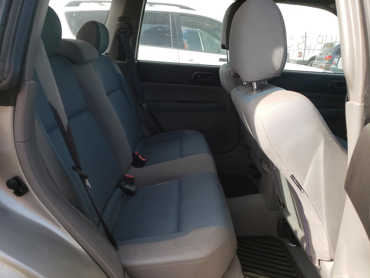 Photo 6 from auction – 2005 SUBARU FORESTER 2 with VIN JF1SG63665H701552