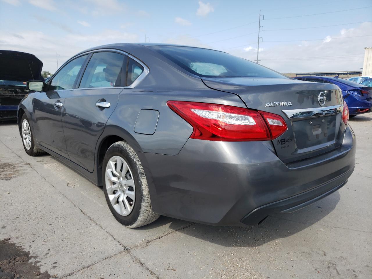 Photo 3 from auction – 2017 NISSAN ALTIMA 2.5 with VIN 1N4AL3AP4HN349868