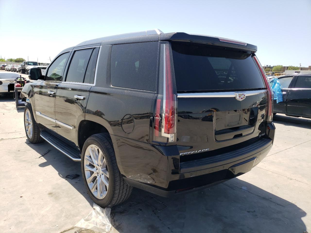 Photo 3 from auction – 2017 CADILLAC ESCALADE L with VIN 1GYS4BKJ7HR306855