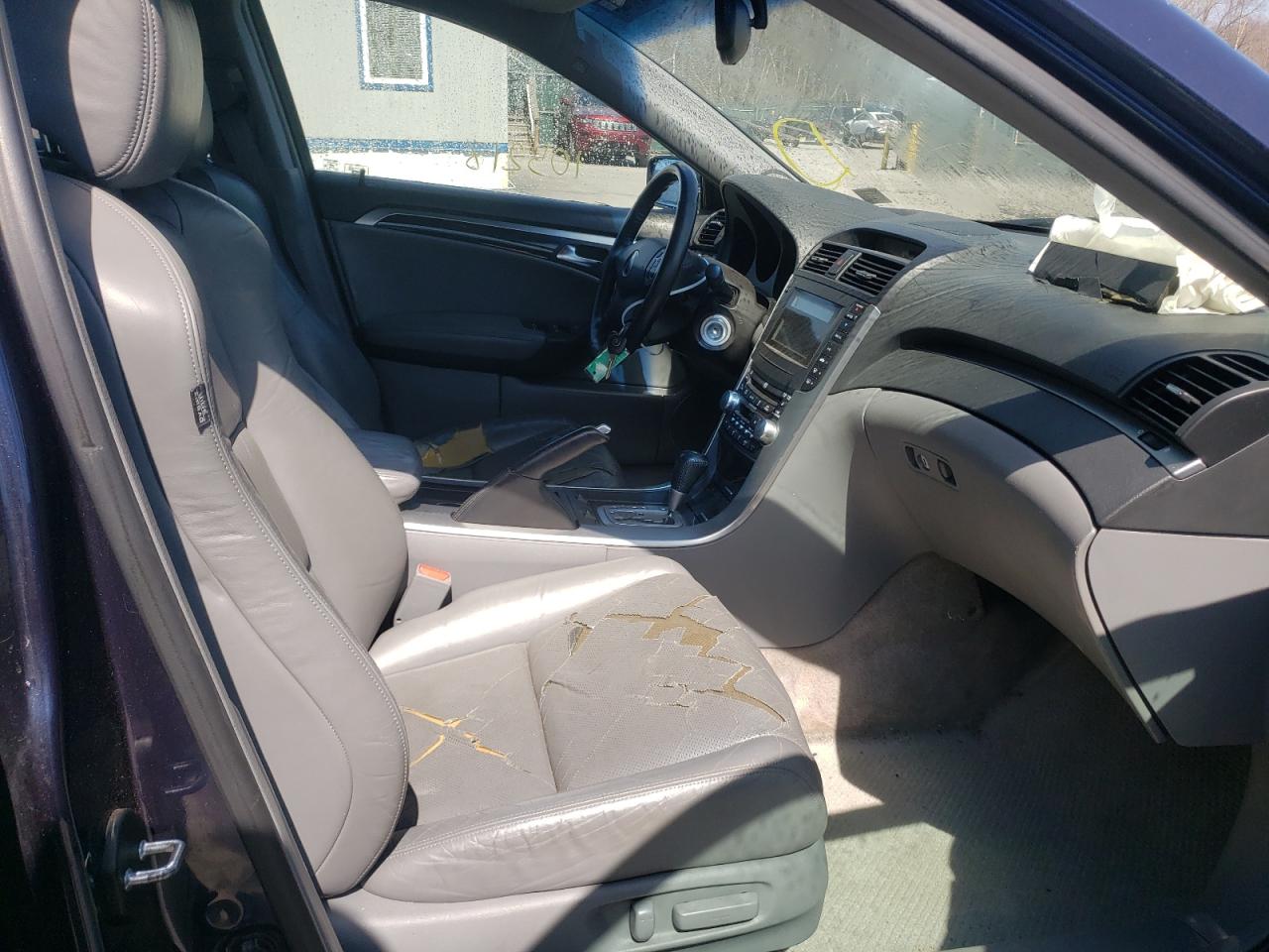 Photo 5 from auction – 2004 ACURA TL with VIN 19UUA66284A034988