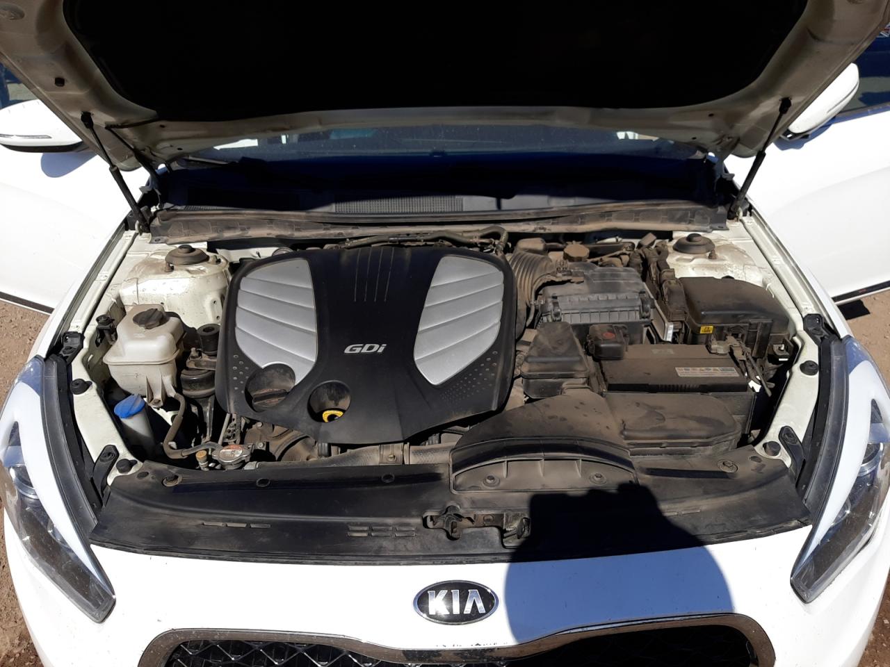 Photo 7 from auction – 2016 KIA CADENZA LU with VIN KNALN4D75G5208835