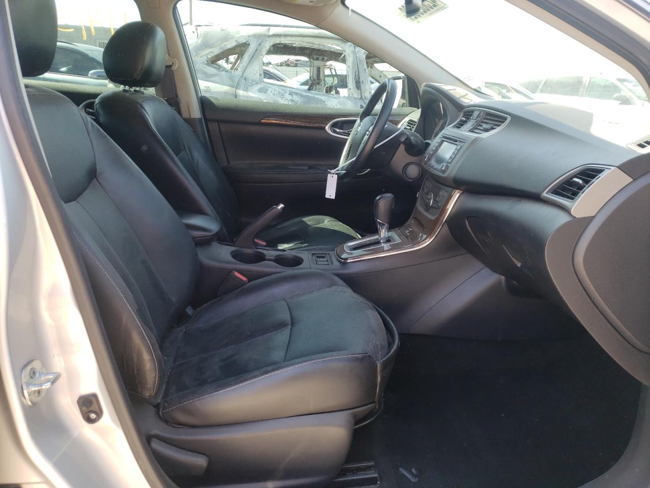 Photo 5 from auction – 2014 NISSAN SENTRA S with VIN 3N1AB7AP2EY281396