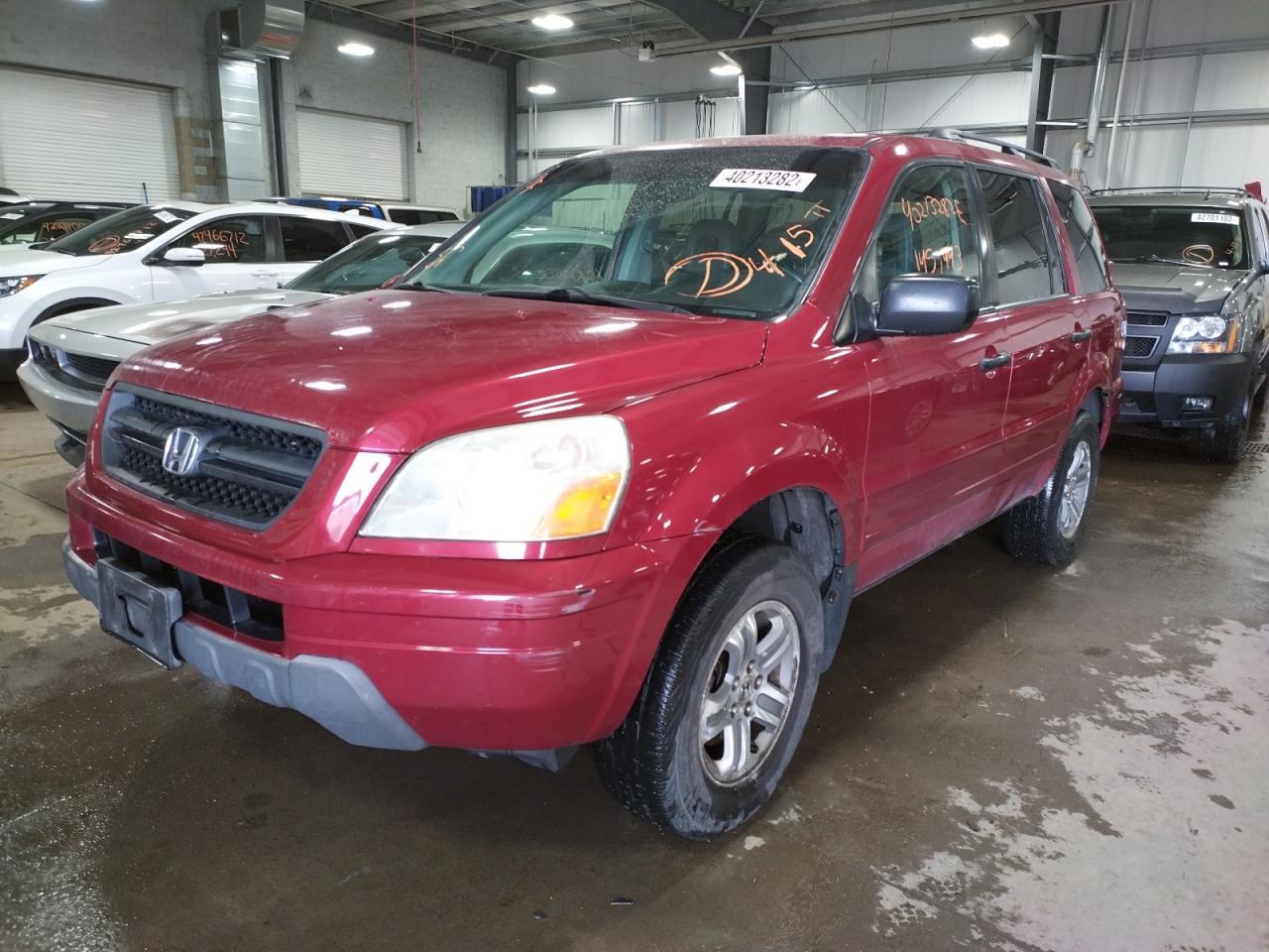 Photo 2 from auction – 2003 HONDA PILOT EXL with VIN 2HKYF18563H565514