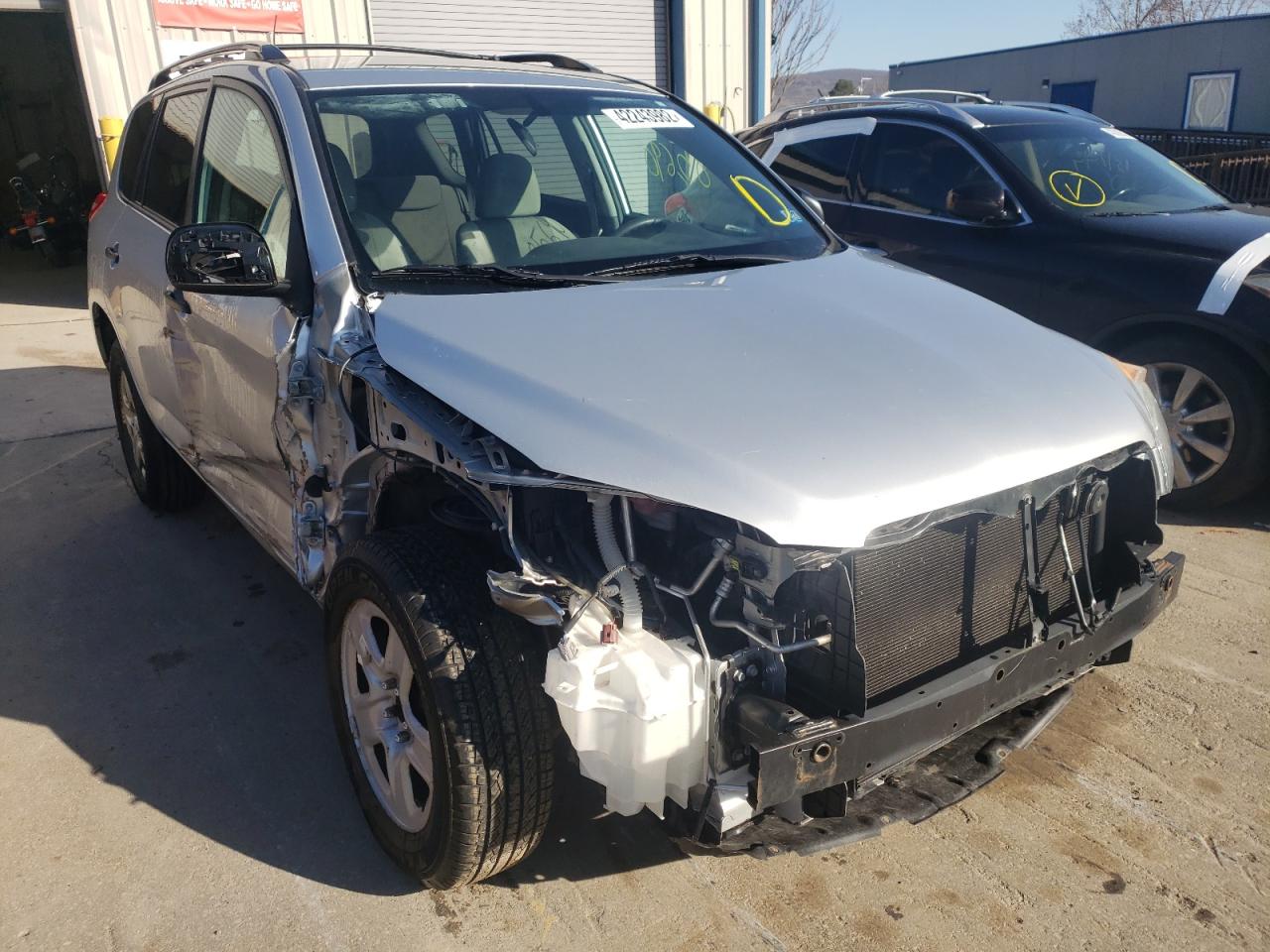 TOYOTA RAV4 2011 with VIN 2T3BF4DV8BW136234 - Photo from auction