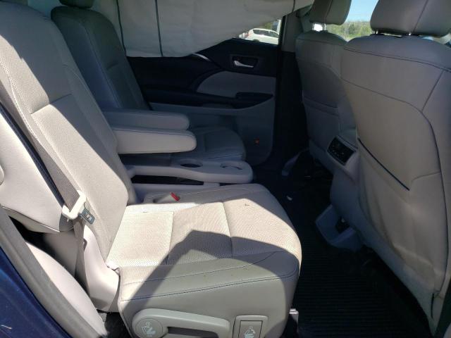 Photo 6 from auction – 2016 TOYOTA HIGHLANDER with VIN 5TDDKRFH7GS344526