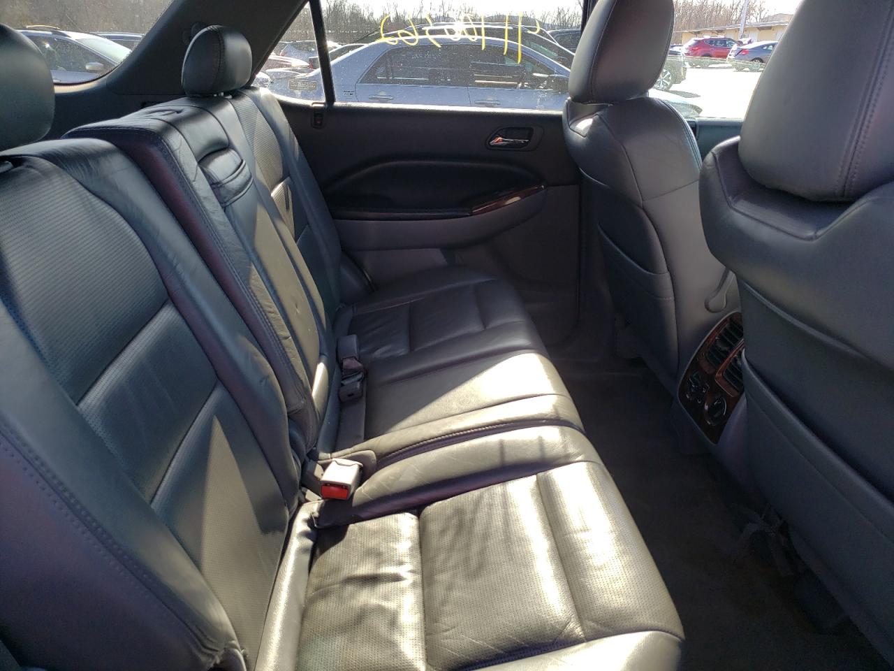 Photo 6 from auction – 2006 ACURA MDX with VIN 2HNYD18266H500049