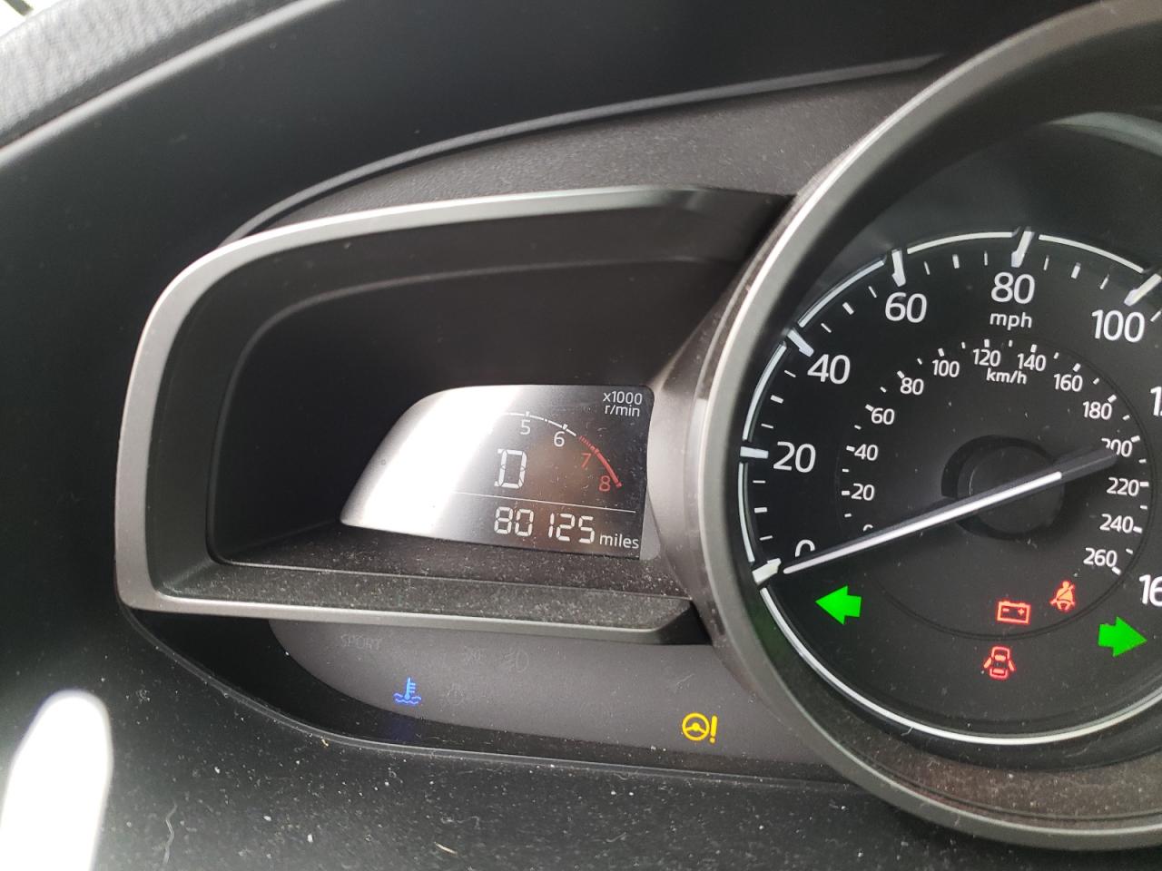 Photo 8 from auction – 2017 MAZDA 3 TOURING with VIN 3MZBN1V71HM105223