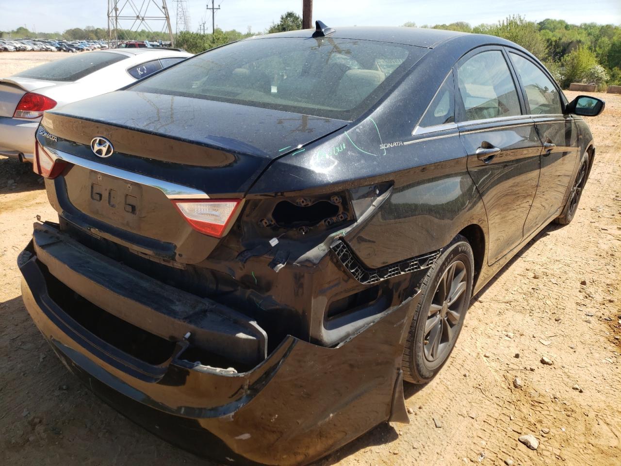 Photo 4 from auction – 2011 HYUNDAI SONATA GLS with VIN 5NPEB4AC9BH103245