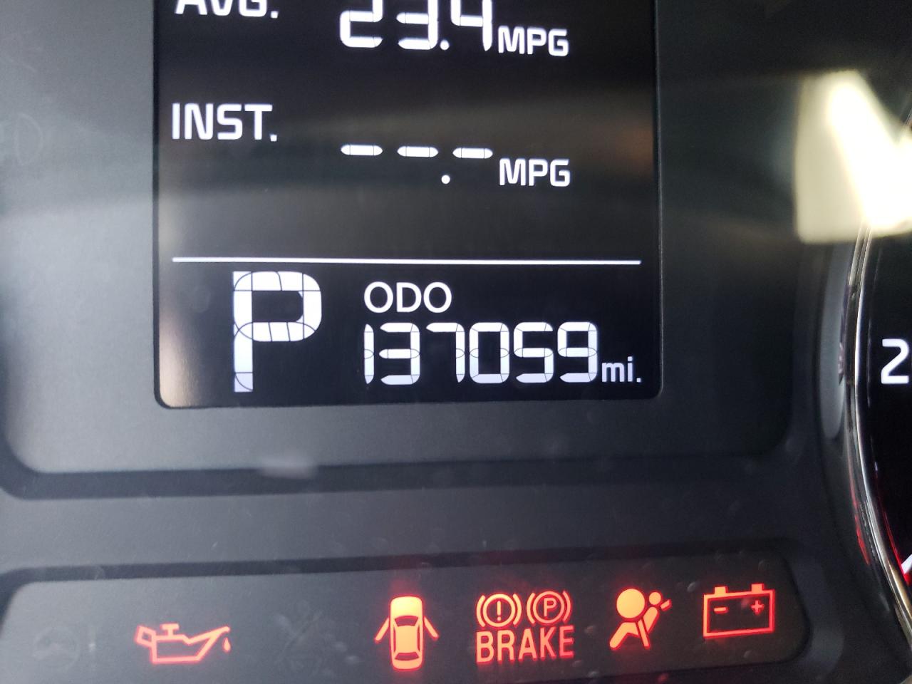 Photo 8 from auction – 2015 KIA FORTE LX with VIN KNAFX4A67F5277981