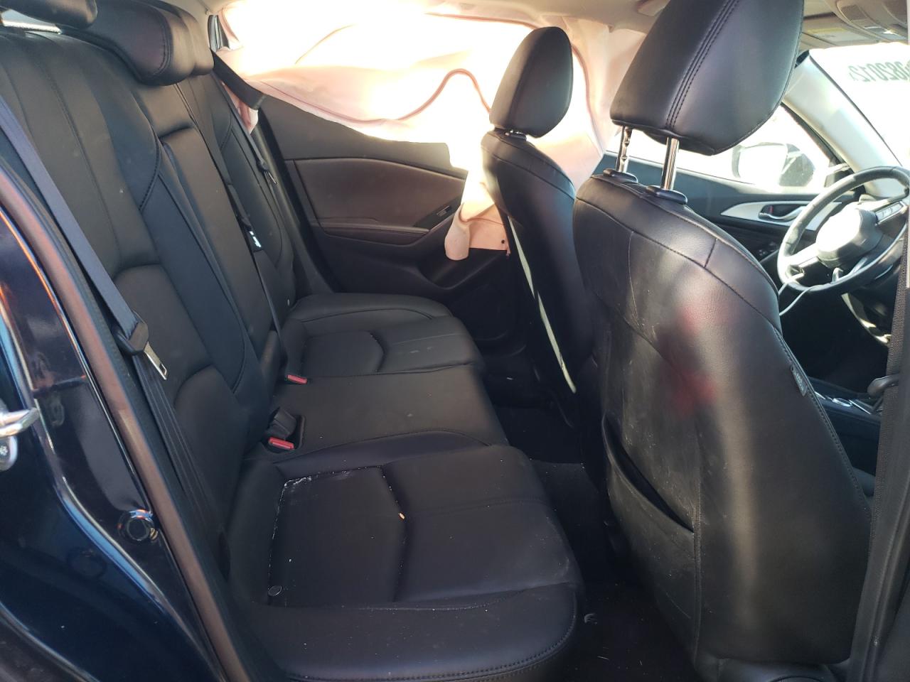 Photo 6 from auction – 2017 MAZDA 3 TOURING with VIN JM1BN1L33H1127885