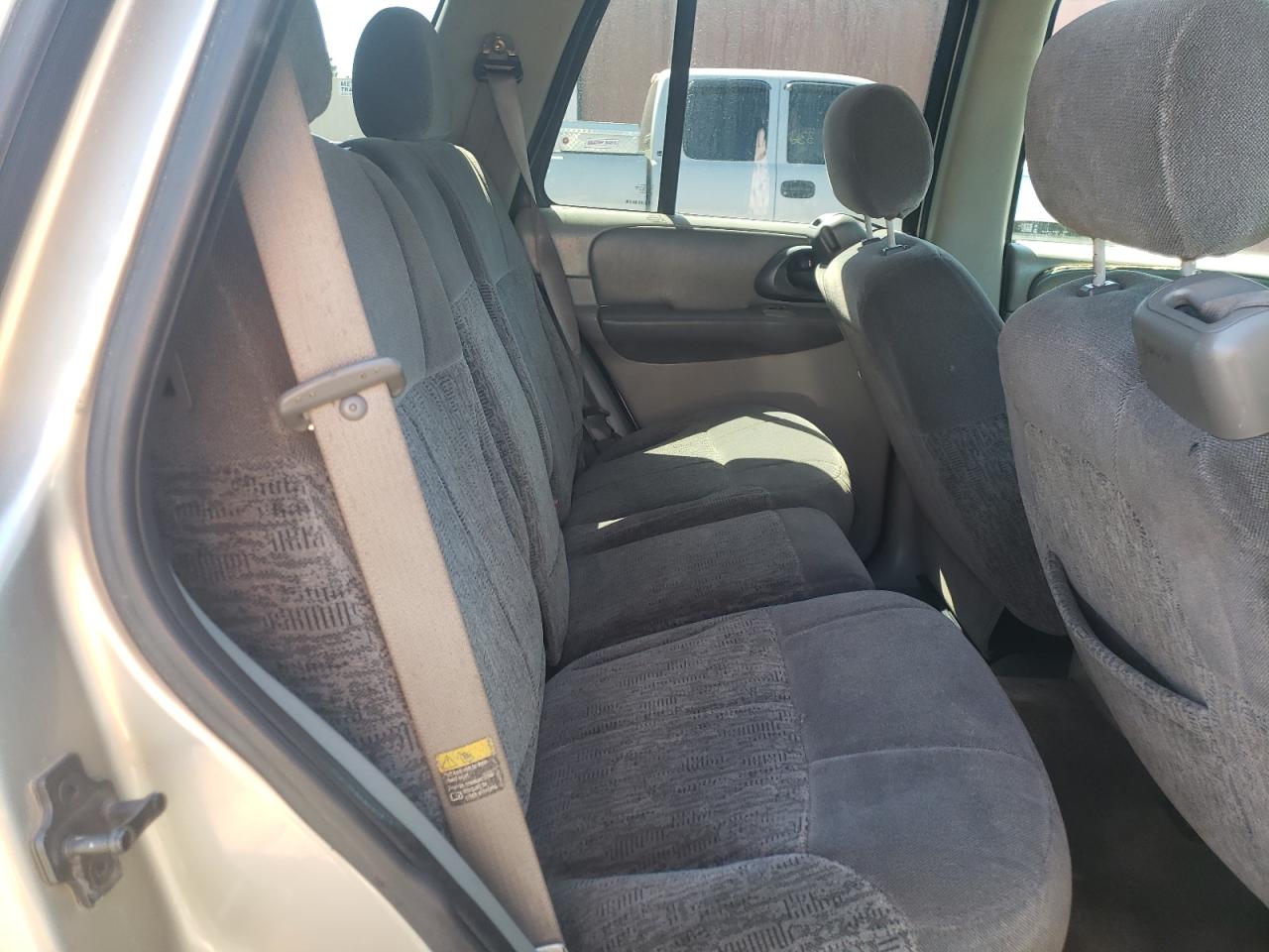 Photo 6 from auction – 2003 CHEVROLET TRAILBLAZE with VIN 1GNDS13S532292677