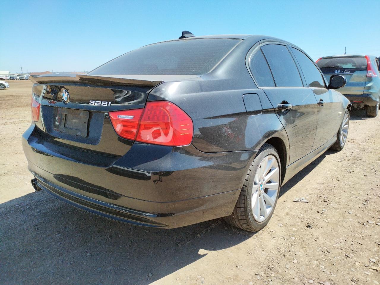 Photo 4 from auction – 2011 BMW 328 XI with VIN WBAPK7C57BF086977
