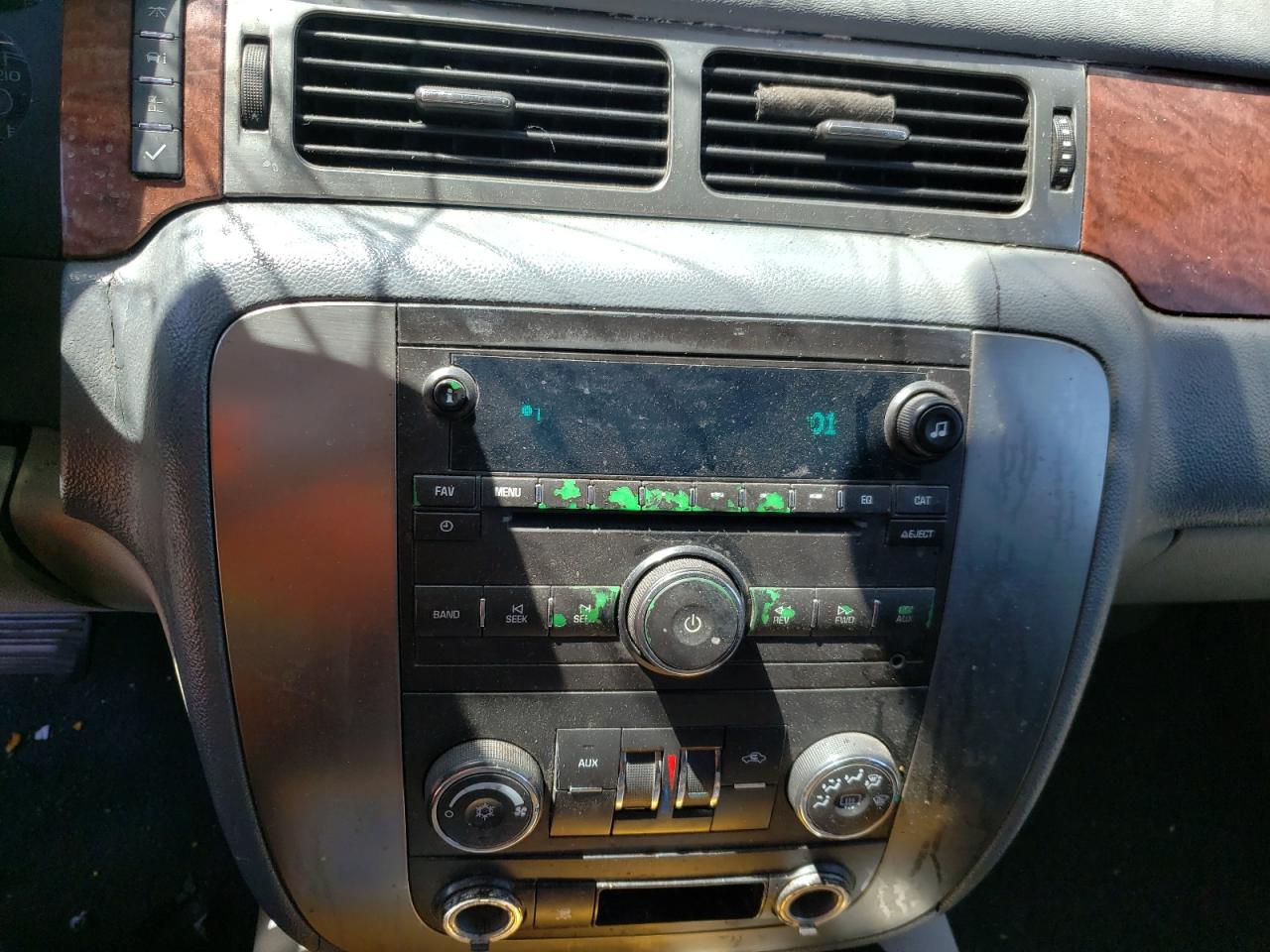 Photo 9 from auction – 2007 GMC YUKON with VIN 1GKFC13J17R238865