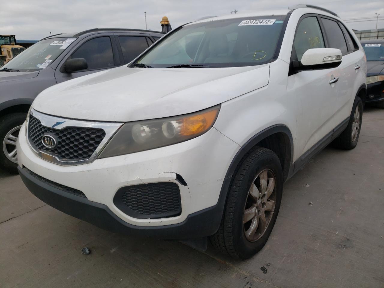 Photo 2 from auction – 2011 KIA SORENTO BA with VIN 5XYKT4A22BG124923