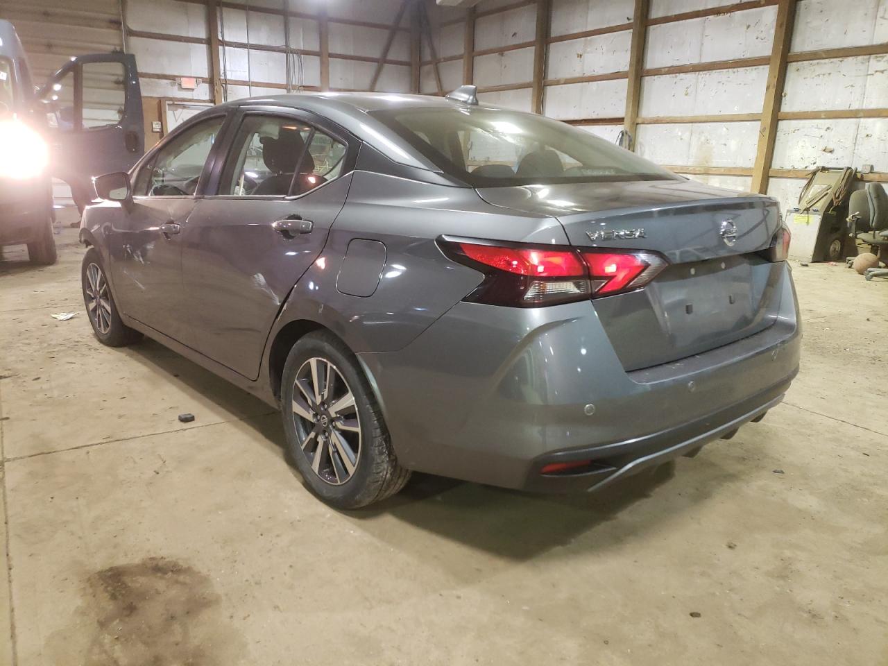 Photo 3 from auction – 2020 NISSAN VERSA SV with VIN 3N1CN8EV2LL816445