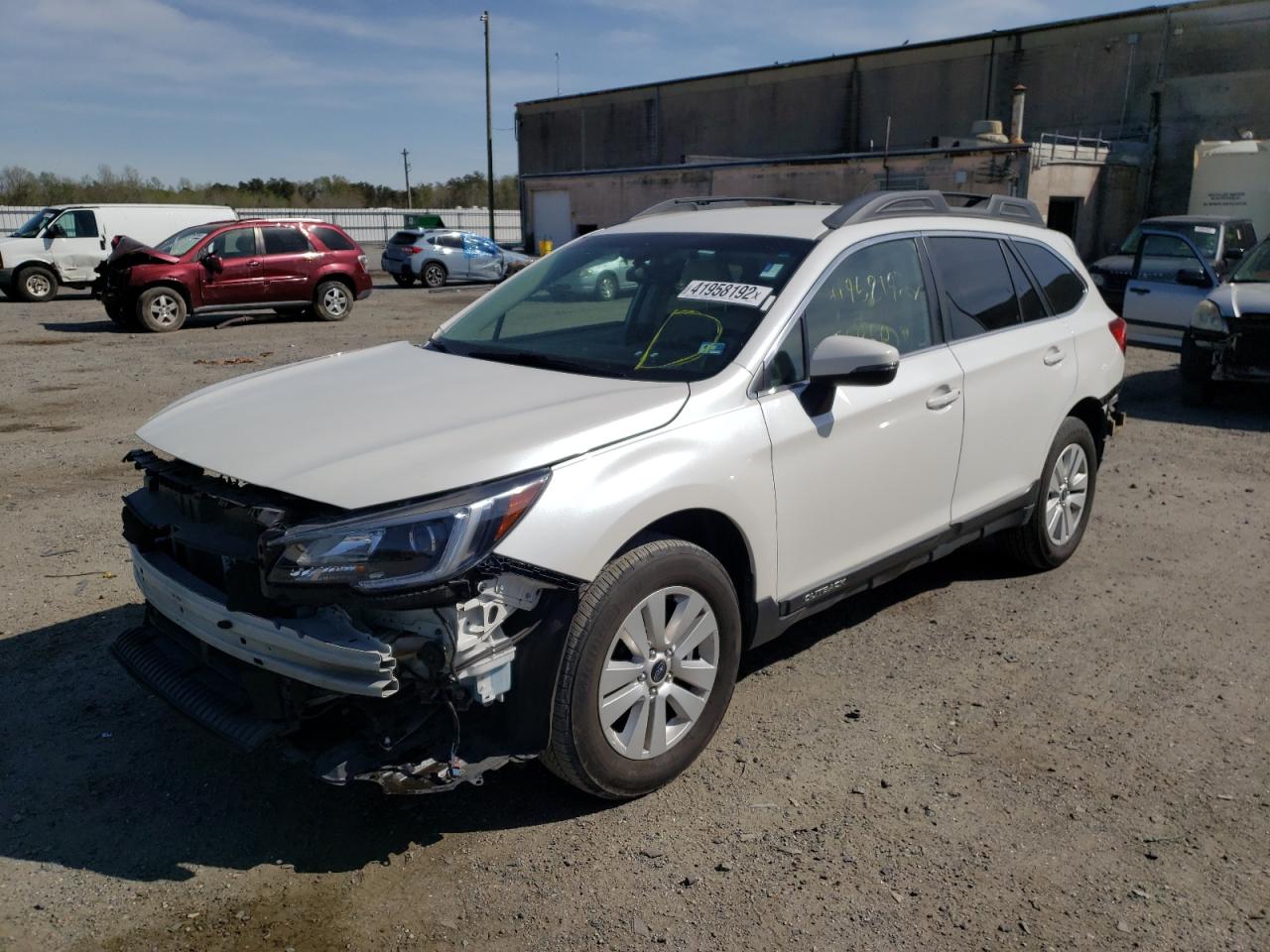 Photo 2 from auction – 2018 SUBARU OUTBACK 2. with VIN 4S4BSAFC3J3374267