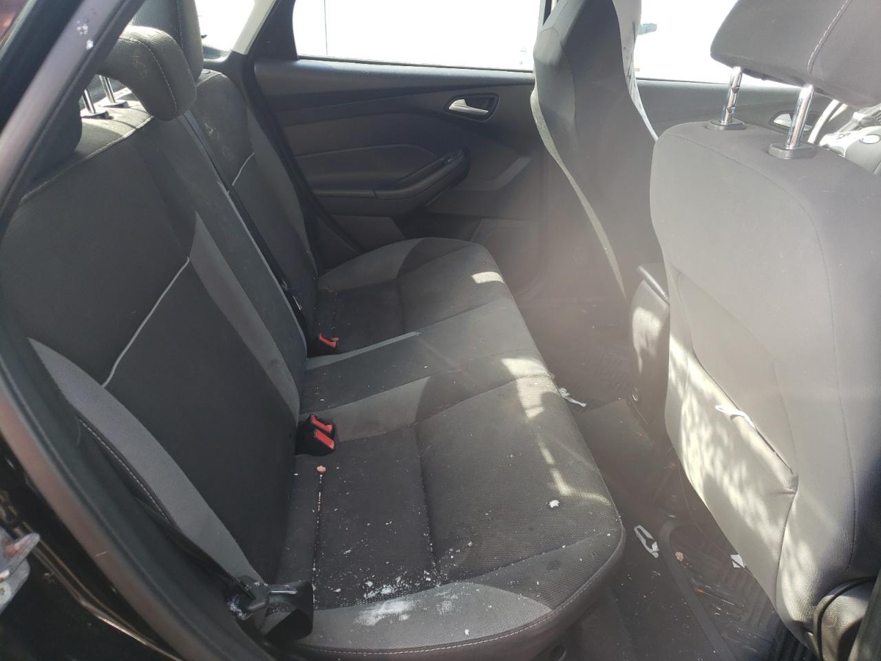 Photo 6 from auction – 2013 FORD FOCUS SE with VIN 1FADP3F27DL152777